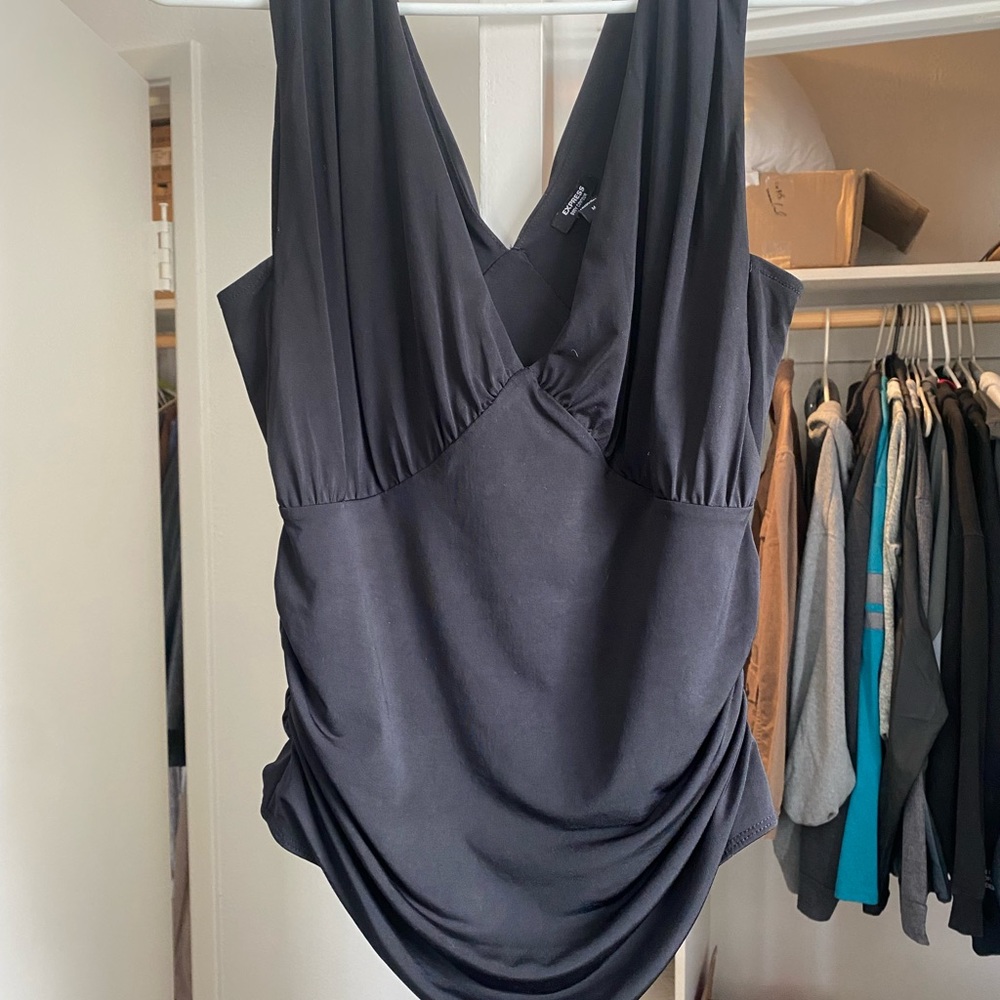 Express body contour bodysuit M